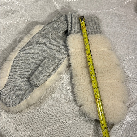 NWT Hannah Rose cashmere wool mix mittens - Picture 7 of 8